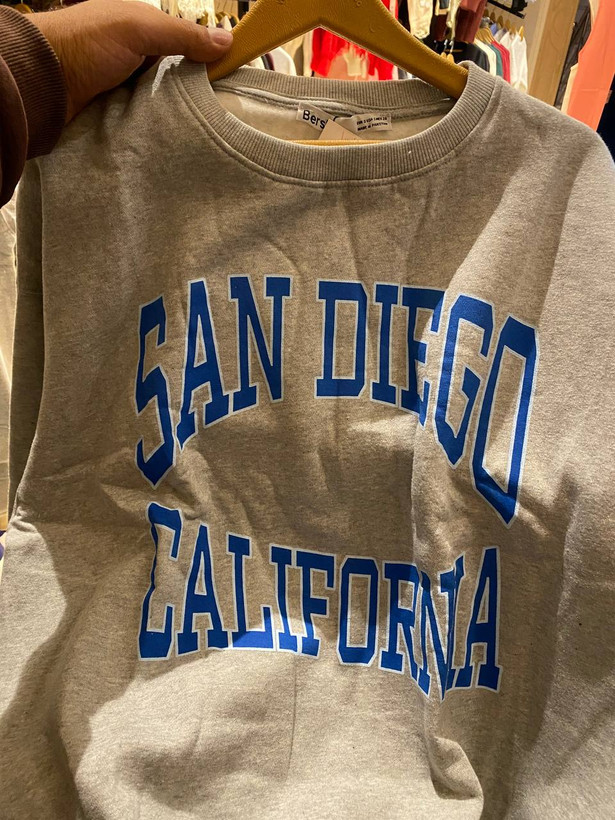 دورس داخل کرک بنگلادشی سرشانه افتاده san diego