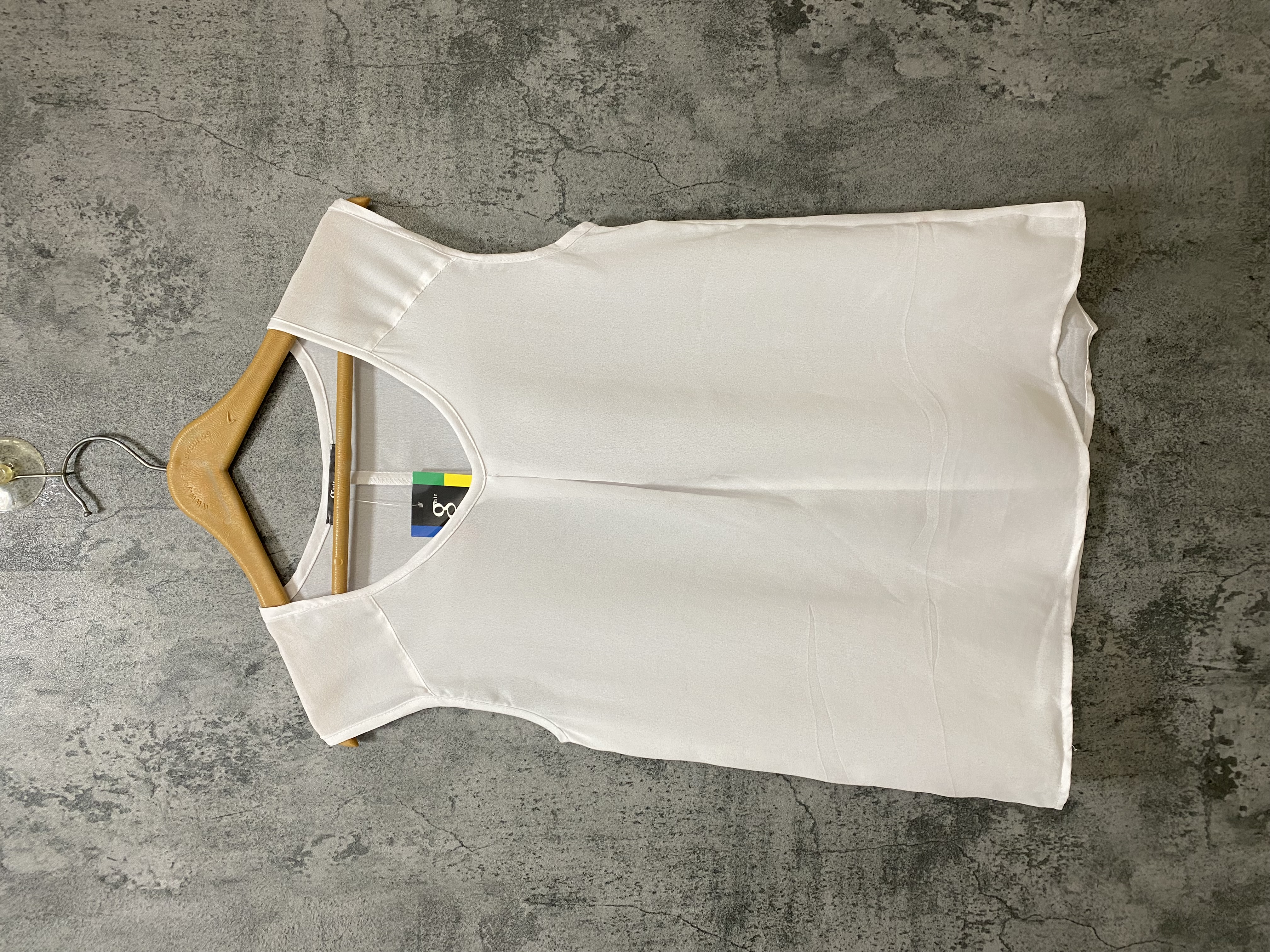 تاپ حریر زنانه رنگ سفید کد 64