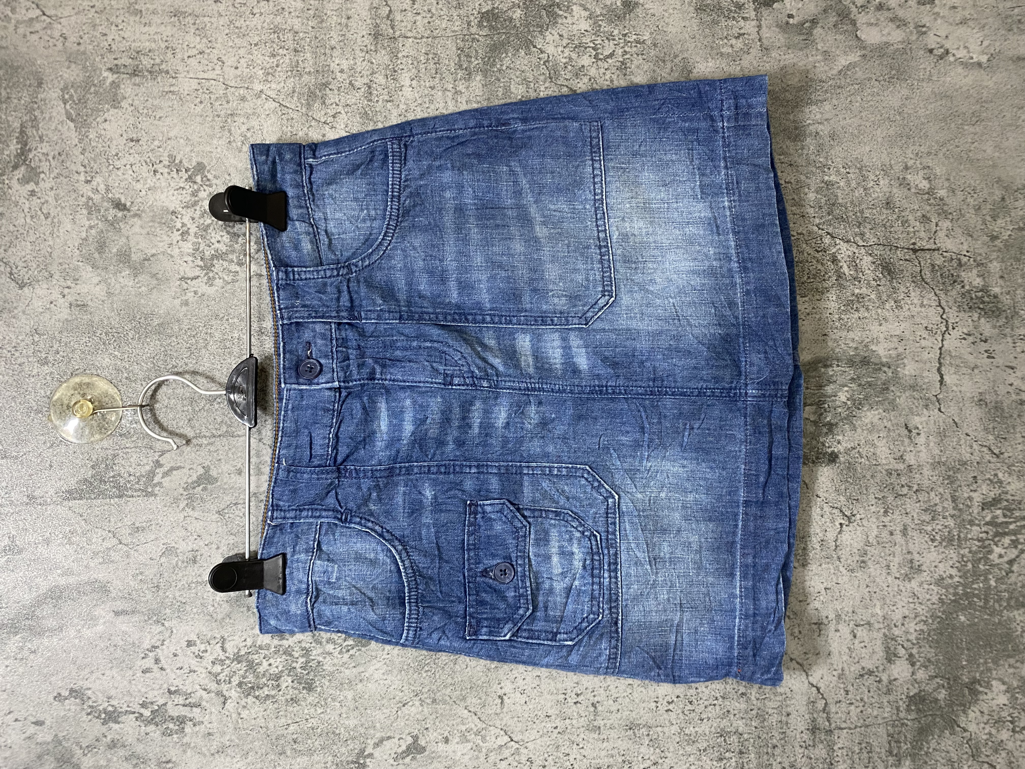 دامن زنانه کوتاه جنس جین کاغذی