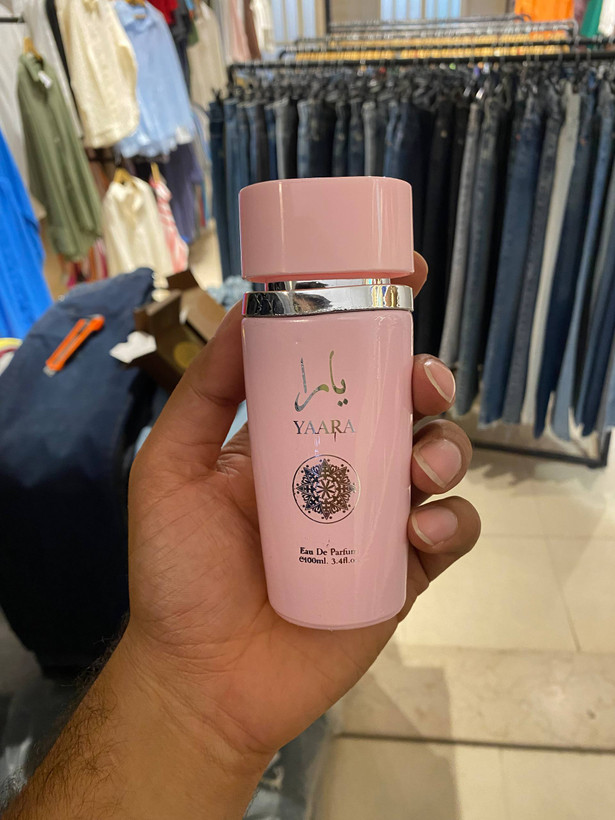 ادکلن زنانه یارا صورتی 100 میل رایحه معتدل و شیرین